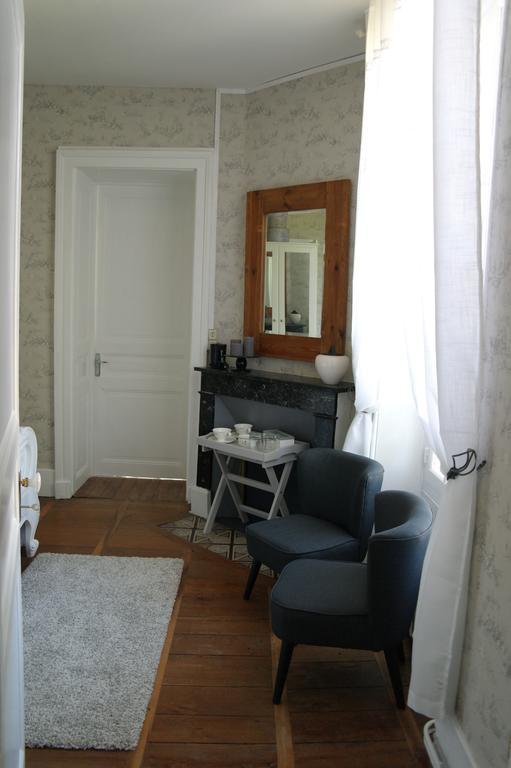 Le Chalet De Luxe Bed & Breakfast Saint-Séverin Стая снимка