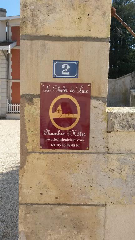 Le Chalet De Luxe Bed & Breakfast Saint-Séverin Екстериор снимка